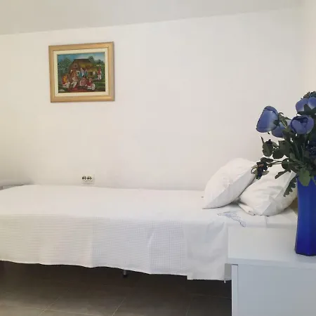 Apartmani Antonela&Andrej Apartment